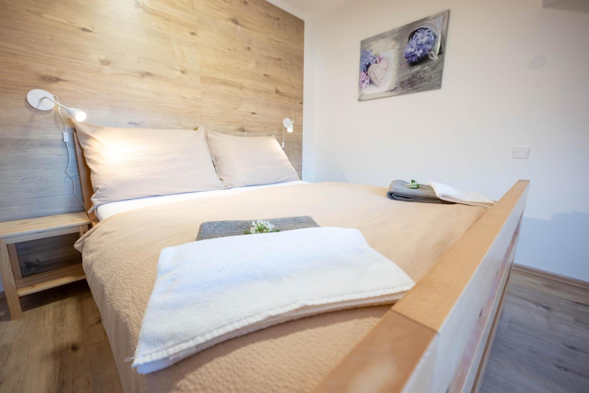 Papi Apartman Valtice Kültér fotó
